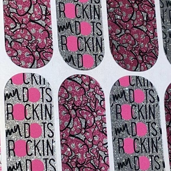 Jamberry 2 designs on 2 full sheets Disney Lion King and Minnie Mouse na… - Picture 5 of 6